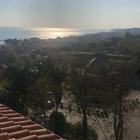 Saracena ヴィラ フランカヴィッラ・アル・マーレ