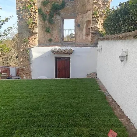 Saracena Villa *